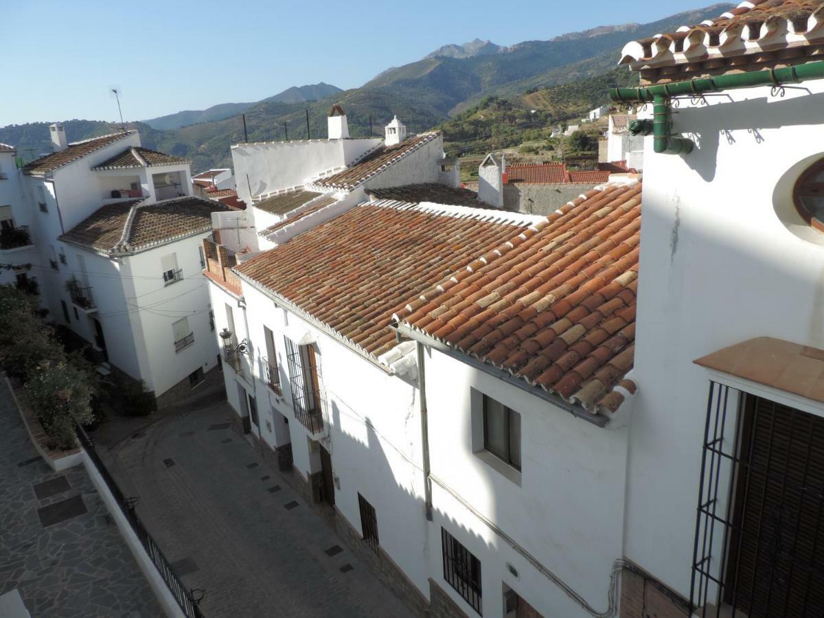 Casa Las Tres Conchas Yunquera Kültér fotó